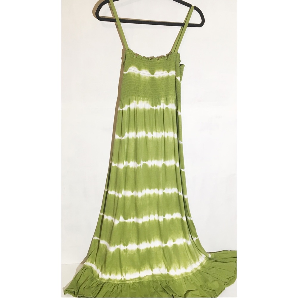 RxB smocked tie dye dress w ruffle Large